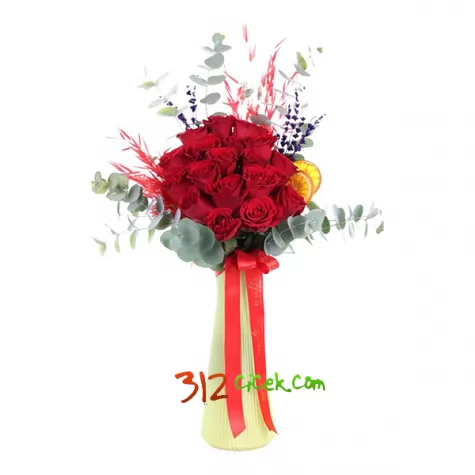 Festive Nest Güller